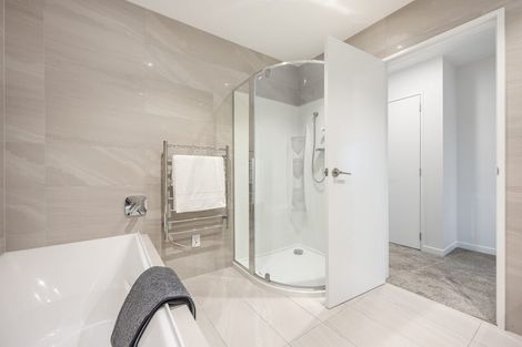 Photo of property in 2 James Mcleod Way, Silverdale, 0932