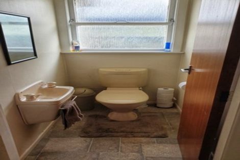 Photo of property in 58 California Drive, Totara Park, Upper Hutt, 5018