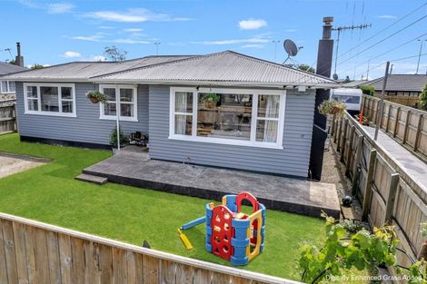 Photo of property in 17 Ferguson Street, Levin, 5510