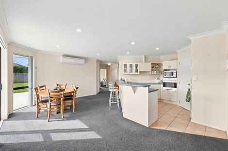 Photo of property in 9 Clifford Place, Amberley, 7410