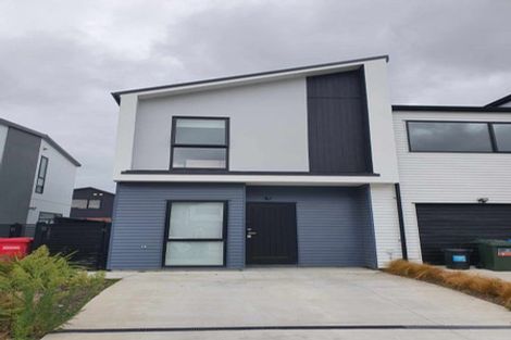 Photo of property in 4 Gloaming Lane, Wallaceville, Upper Hutt, 5018