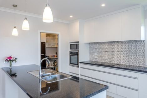 Photo of property in 12 Seagrass Place, Otaki Beach, Otaki, 5512