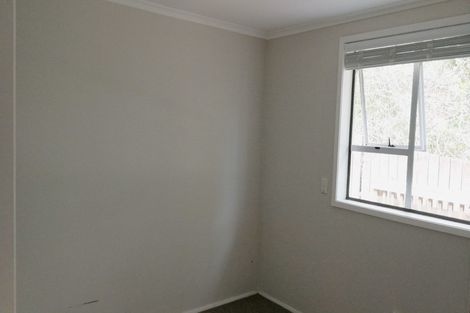 Photo of property in 9/26a Sunnynook Road, Sunnynook, Auckland, 0620