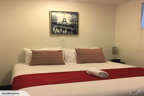 Photo of property in Terrace Garden Apartments, 13d/120 The Terrace, Wellington Central, Wellington, 6011