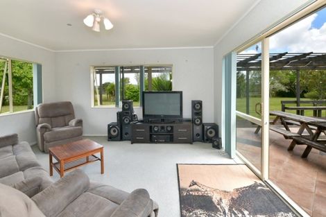 Photo of property in 105 Peak Road, Kaukapakapa, Helensville, 0875