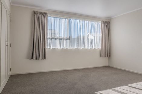 Photo of property in 180a Cornfoot Street, Castlecliff, Whanganui, 4501