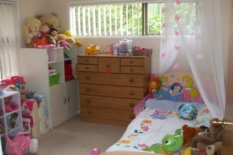 Photo of property in 78 Glencoe Road, Browns Bay, Auckland, 0630