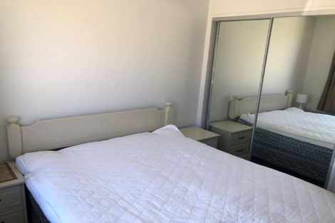 Photo of property in Arno Apartment, 7/8 Mckerrow Place, Sunshine Bay, Queenstown, 9300