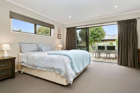 Photo of property in 35 Norfolk Drive, Cambridge, 3434