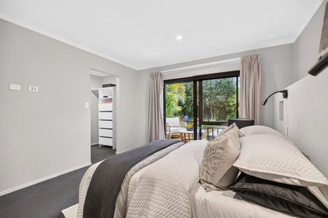 Photo of property in 20b Cambridge Road, Riverhead, 0820