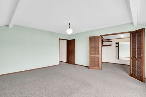 Photo of property in 33 Hewitts Road, Merivale, Christchurch, 8014