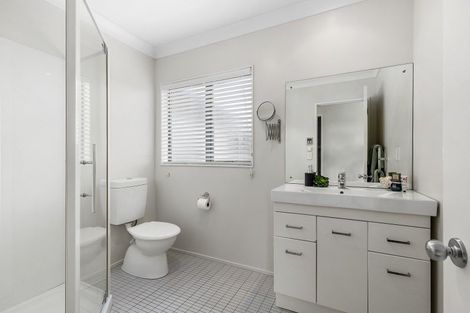 Photo of property in 4 Edington Grove, Churton Park, Wellington, 6037