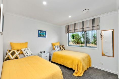 Photo of property in 6 Manuka Close, Mangawhai, 0505