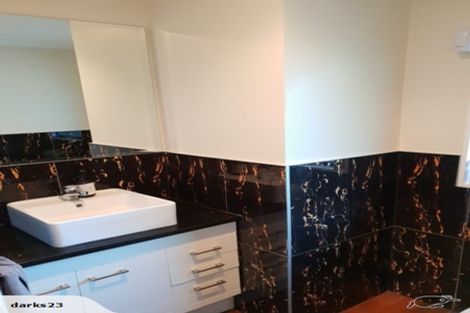 Photo of property in 1/61 Glenmore Road, Sunnyhills, Auckland, 2010