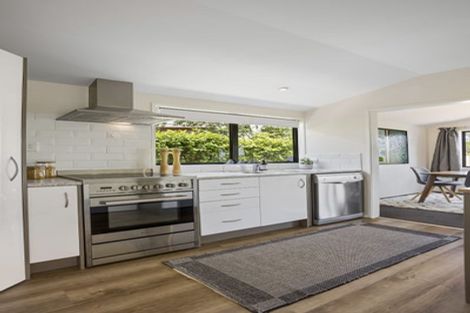 Photo of property in 7/60 Birkdale Road, Birkdale, Auckland, 0626