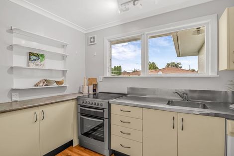 Photo of property in 3 Marsden Place, Awapuni, Palmerston North, 4412