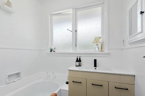 Photo of property in 7 Wadsworth Crescent, Redwoodtown, Blenheim, 7201