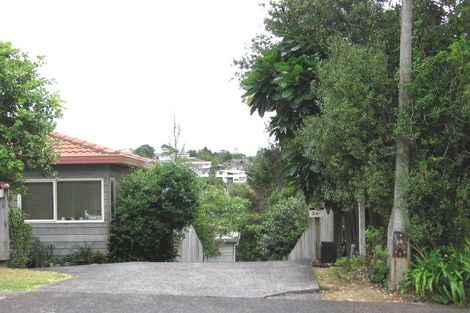Photo of property in 2/24 Wylie Avenue, Sunnynook, Auckland, 0620