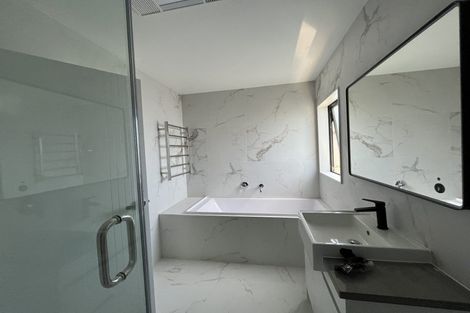 Photo of property in 10a Mantra Road, Massey, Auckland, 0614