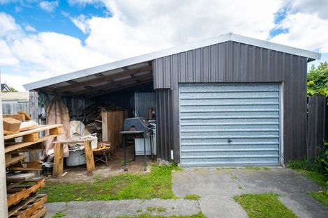 Photo of property in 4 Williamson Road, Clive, 4102