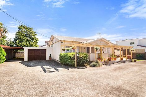 Photo of property in 81 Eleventh Avenue, Tauranga, 3110