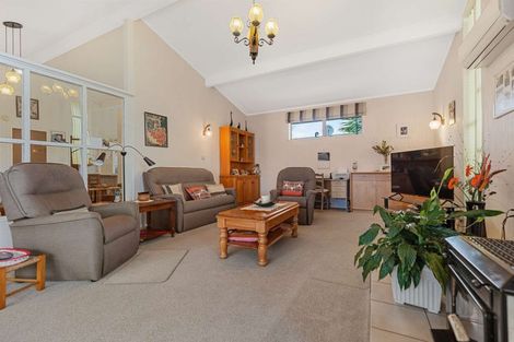 Photo of property in 108 Riverside Drive, Whakatane, 3120