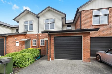 Photo of property in 37 Chiefs Court, Hamilton East, Hamilton, 3216