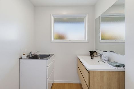 Photo of property in 1/17 Lake Terrace Road, Burwood, Christchurch, 8061