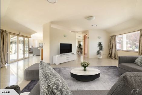 Photo of property in 20 Amoka Crescent, Parklands, Christchurch, 8083