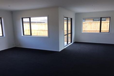 Photo of property in 25 Waikai Close, Ruakura, Hamilton, 3214