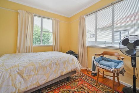 Photo of property in 98 Latham Street, Marewa, Napier, 4110