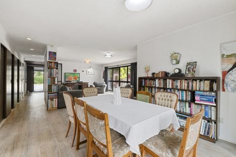 Photo of property in 39 Waddington Drive, Naenae, Lower Hutt, 5011