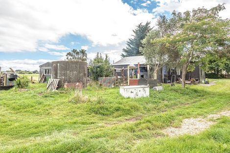 Photo of property in 43 Flower Street, Bulls, 4818