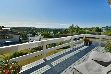 Photo of property in 1/15 Stanmore Bay Road, Stanmore Bay, Whangaparaoa, 0932