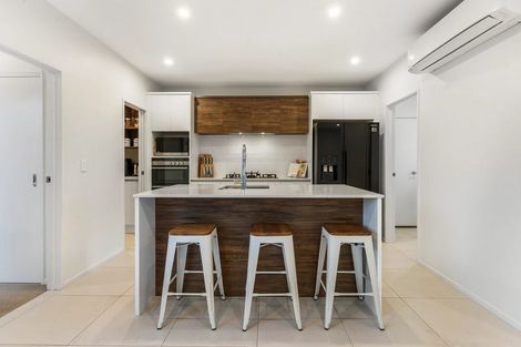 Photo of property in 72 Te Napi Drive, Takanini, 2112