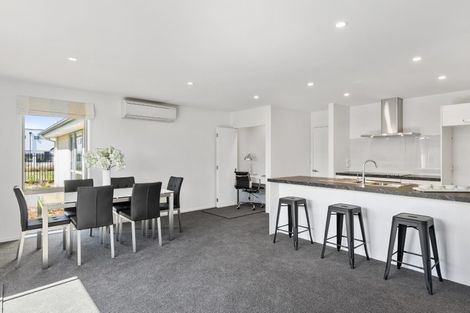 Photo of property in 6 Derek Anderson Place, Halswell, Christchurch, 8025