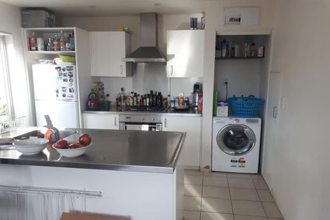 Photo of property in 3 Luxford Street, Berhampore, Wellington, 6023