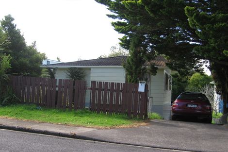 Photo of property in 5 Longburn Road, Henderson, Auckland, 0610