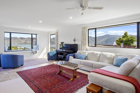 Photo of property in 30 Te Ara Crescent, Diamond Harbour, Lyttelton, 8971