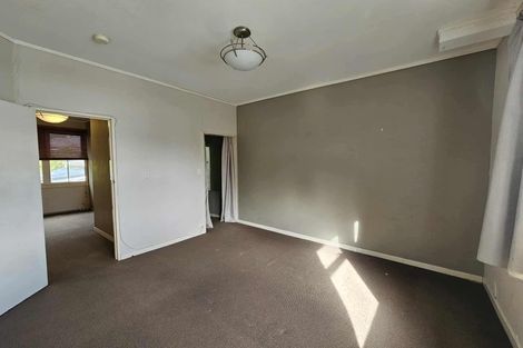 Photo of property in 23 Totara Street, Eastbourne, Lower Hutt, 5013