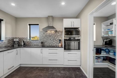 Photo of property in 52 Jacks Drive, West Melton, 7618