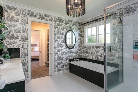 Photo of property in 1 Calvert Place, Cambridge, 3434