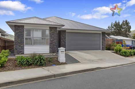 Photo of property in 5 Takapo Grove, Kelson, Lower Hutt, 5010