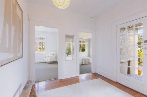 Photo of property in 187 Georges Drive, Napier South, Napier, 4110