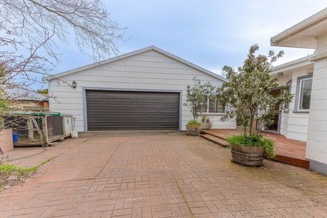 Photo of property in 60a Skerman Street, Marton, 4710