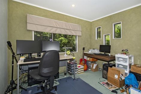 Photo of property in 32 Eureka Place, Parahaki, Whangarei, 0112