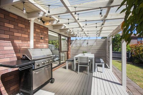 Photo of property in 143 Whitford Road, Somerville, Auckland, 2014