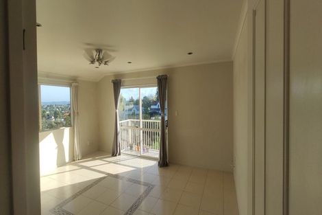 Photo of property in 48 Monte Cassino Place, Birkdale, Auckland, 0626