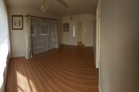 Photo of property in 28 Delaware Crescent, Russley, Christchurch, 8042