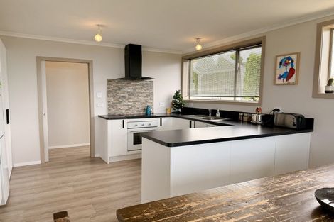 Photo of property in 36 Ure Street, South Hill, Oamaru, 9400